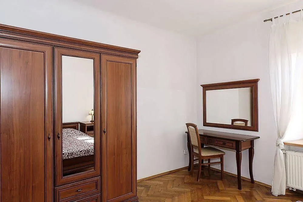 Krakow For You Budget Apartments 0*,  Польша