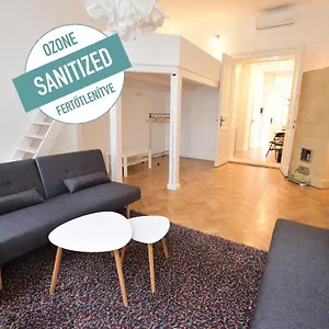 Standard By Hi5 - Wesselényi 13 Apartamento Budapest